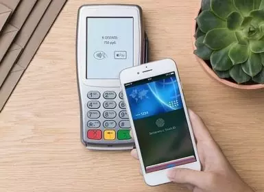 Владельцы карт банка «Александровский» смогут пользоваться Apple Pay